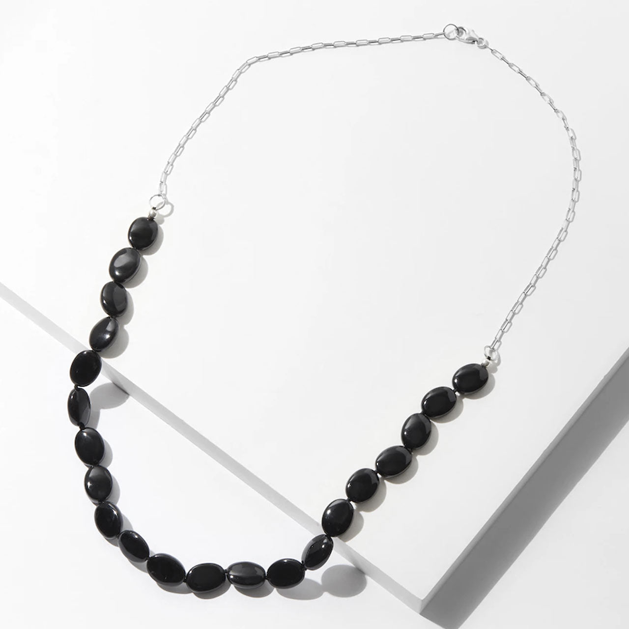 Black onyx bead necklace deals