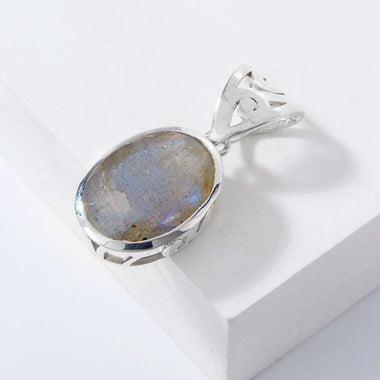 Faceted Labradorite Decorative Gallery Pendant
