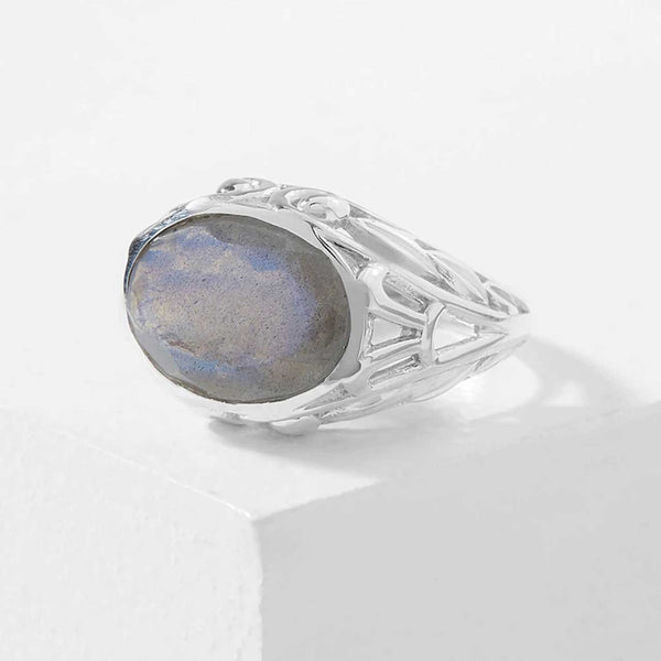 Labradorite Scrollwork Ring